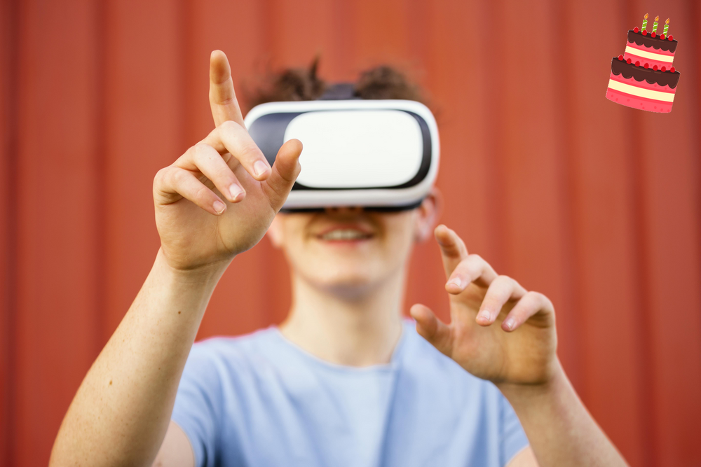 un jeune avec un casque de réalité virtuelle
